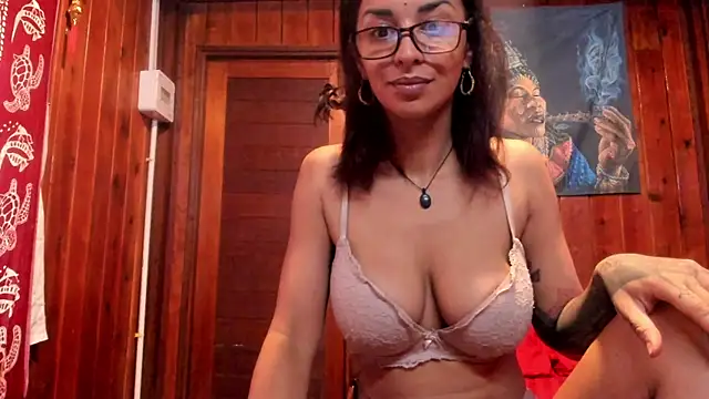 katia voodoo13 online show from September 13, 2025, 2:44 am