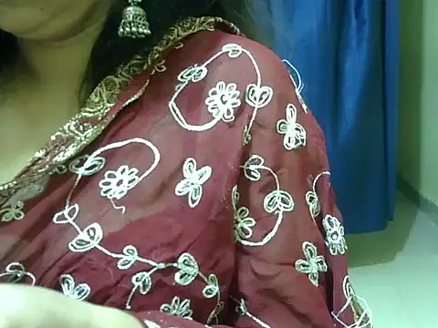 Your cutiepie  online show from October 7, 2025, 6:05 pm