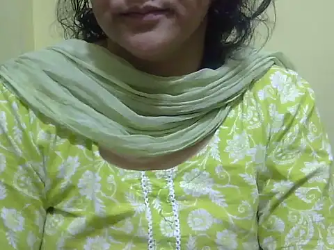 Your cutiepie  online show from March 3, 2026, 6:47 pm