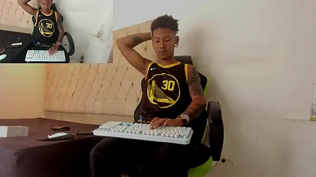 blackdirty420 online show from September 19, 2025, 8:20 pm