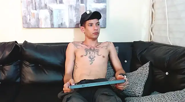 biigjhonny online show from February 10, 2025, 9:36 am