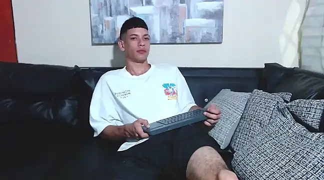 biigjhonny online show from February 25, 2025, 1:41 am