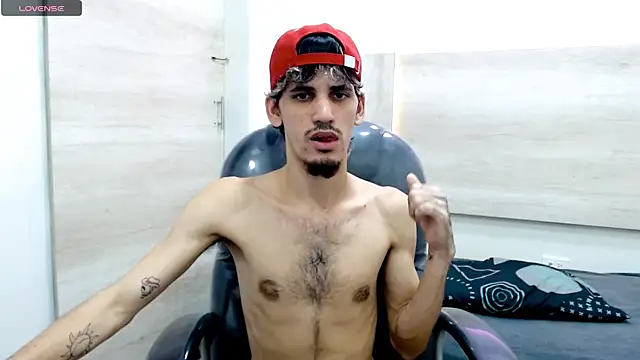 Dirty Kingg online show from February 15, 2025, 8:33 pm