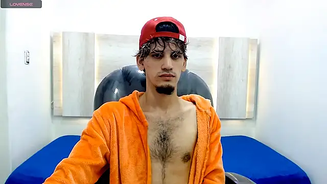 Dirty Kingg online show from February 25, 2025, 8:41 pm