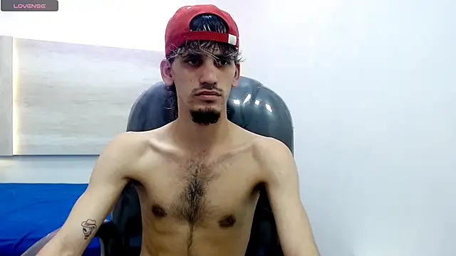 Dirty Kingg online show from March 3, 2025, 8:21 pm