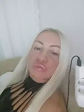 visnjica online show from September 28, 2025, 8:25 pm