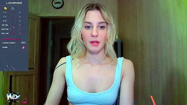 Caramel piegirl online show from September 8, 2025, 7:57 pm