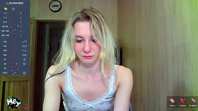 Caramel piegirl online show from October 18, 2025, 7:03 pm