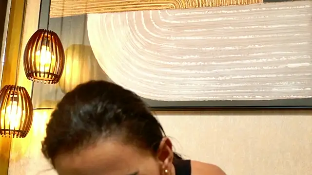 lissa palmer online show from October 31, 2025, 3:18 am