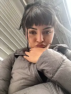 Dulce  Boyd online show from February 13, 2025, 7:52 pm