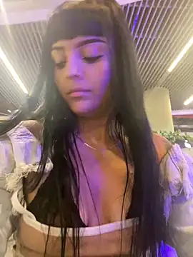 Dulce  Boyd online show from February 17, 2025, 5:32 pm