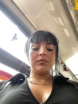 Dulce  Boyd online show from March 3, 2025, 1:53 pm