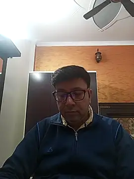 innocentboy1987 online show from November 22, 2025, 7:18 am