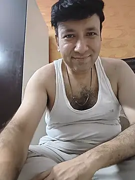 Snapshot of innocentboy1987 chatting on July 22, 2026, 4:32 pm innocentboy1987 online show from July 22, 2026, 4:32 pm