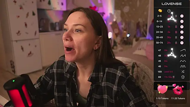 alexa feels  online show from December 21, 2025, 4:58 pm