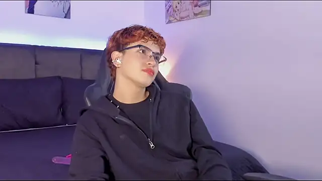 Aiiden 15 online show from September 29, 2025, 12:10 pm