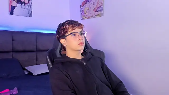 Aiiden 15 online show from October 18, 2025, 11:55 am