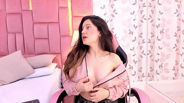 ArianaFranco online show from November 27, 2025, 1:40 am