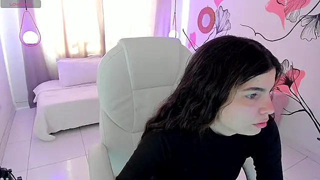 Snapshot of Isabela_Fiorelli chatting on June 2, 2026, 1:46 pm Isabela Fiorelli online show from June 2, 2026, 1:46 pm