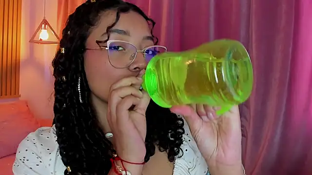 im morgann online show from February 9, 2025, 2:07 pm