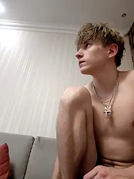 And25bn online show from November 3, 2025, 8:54 pm