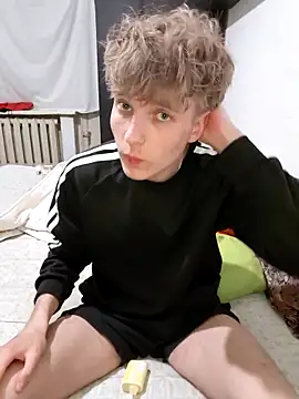 And25bn online show from April 20, 2026, 9:27 pm