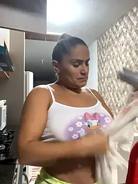 Gabyseex online show from April 22, 2026, 1:19 am