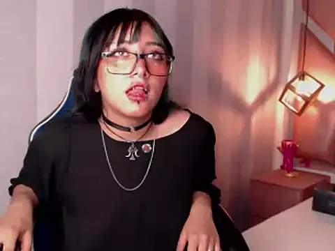 DarkMysterysF online show from March 12, 2025, 8:10 pm