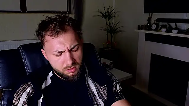 JamieNoxus online show from April 28, 2026, 5:12 am