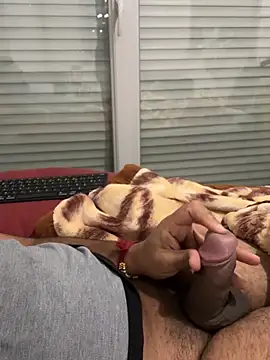 Snapshot of Sammy69hard69 chatting on October 6, 2025, 9:56 pm Sammy69hard69 online show from October 6, 2025, 9:56 pm