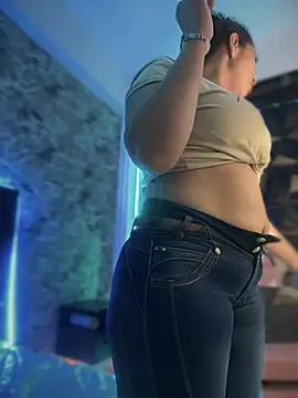 Carola-Ross online show from March 6, 2025, 5:46 am