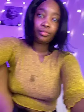 blackgril12 online show from March 21, 2025, 8:06 am