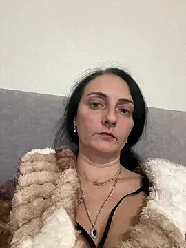 Miroslava1247 online show from April 22, 2026, 3:24 pm