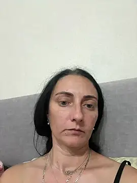 Snapshot of Miroslava1247 chatting on May 29, 2026, 8:40 pm Miroslava1247 online show from May 29, 2026, 8:40 pm