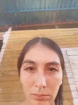 single mother indecent online show from February 26, 2025, 1:19 pm