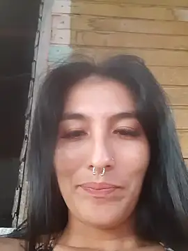 single mother indecent online show from March 4, 2025, 12:33 pm