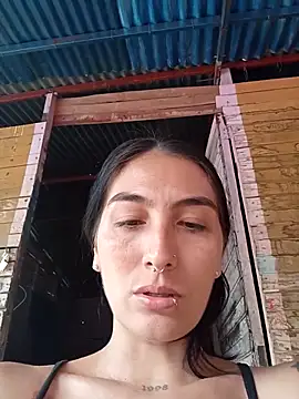 single mother indecent online show from December 20, 2025, 3:08 pm