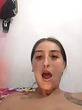 single mother indecent online show from April 18, 2026, 9:59 pm