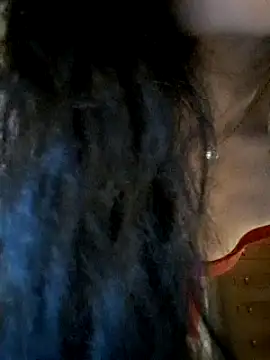 1hotgirl1 online show from October 9, 2025, 5:55 pm