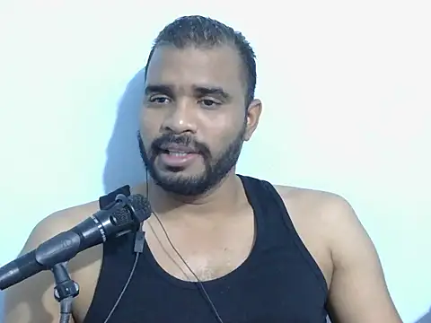 Snapshot of YOX22 chatting on September 28, 2025, 5:13 am YOX22 online show from September 28, 2025, 5:13 am