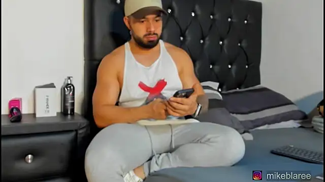 mikeblaree online show from February 17, 2026, 9:10 pm