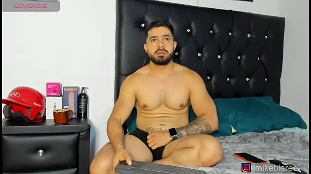 mikeblaree online show from April 14, 2026, 9:21 pm