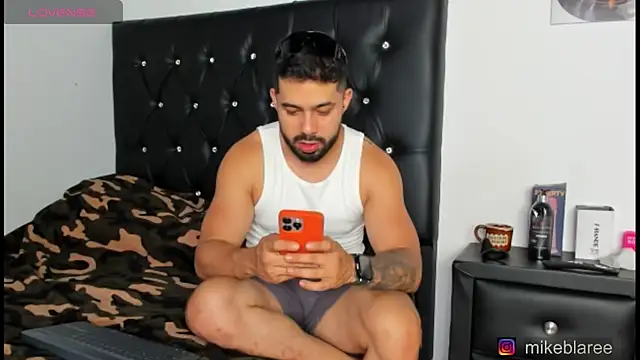 mikeblaree online show from April 16, 2026, 7:58 pm