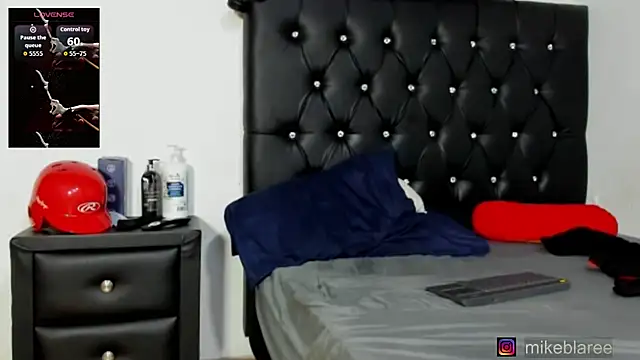 mikeblaree online show from June 11, 2026, 12:32 am