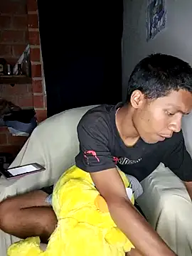 jr121221 online show from February 13, 2025, 12:13 am