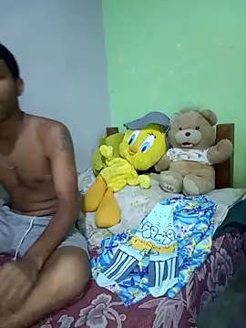 jr121221 online show from February 14, 2025, 2:28 am