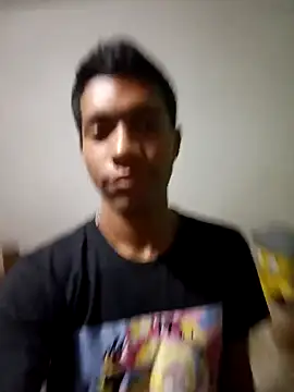 jr121221 online show from February 19, 2025, 10:20 pm