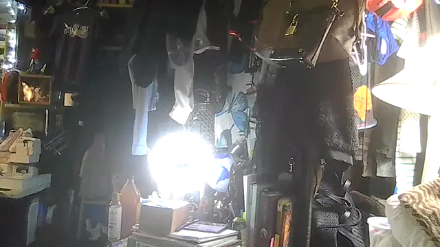 ShysluutGia online show from April 20, 2026, 7:44 am