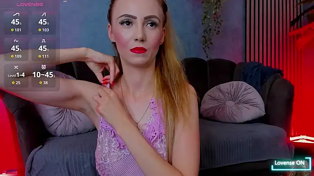 aliciahazel online show from June 9, 2026, 7:36 pm