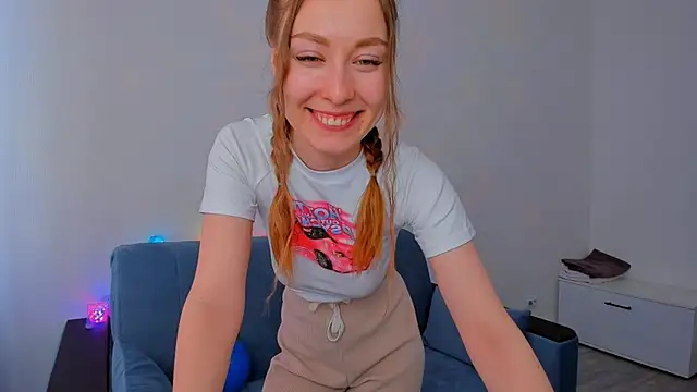 marilinaal online show from February 11, 2025, 7:23 am